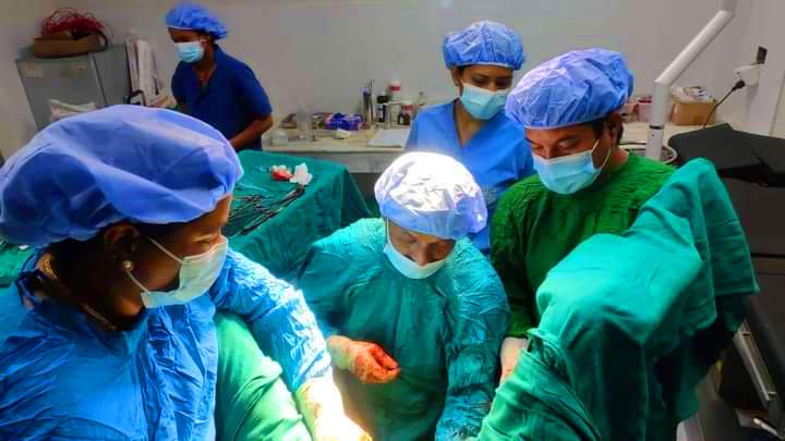 मुगुमा पहिलो पटक पाठेघरकाे सफल शल्यक्रिया